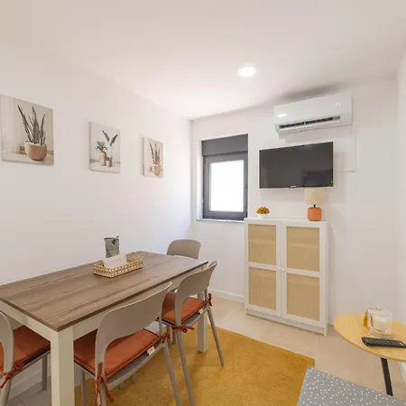 Apartment Campolide Smart Lissabon